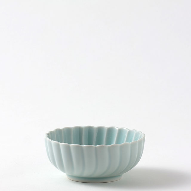 青磁 ねじり菊トンスイ鉢